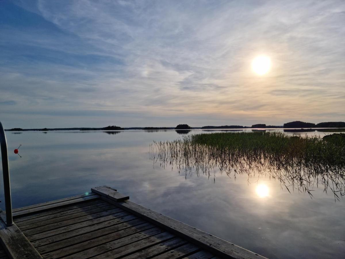 Villa Skitunaes Pyhtaa Екстер'єр фото