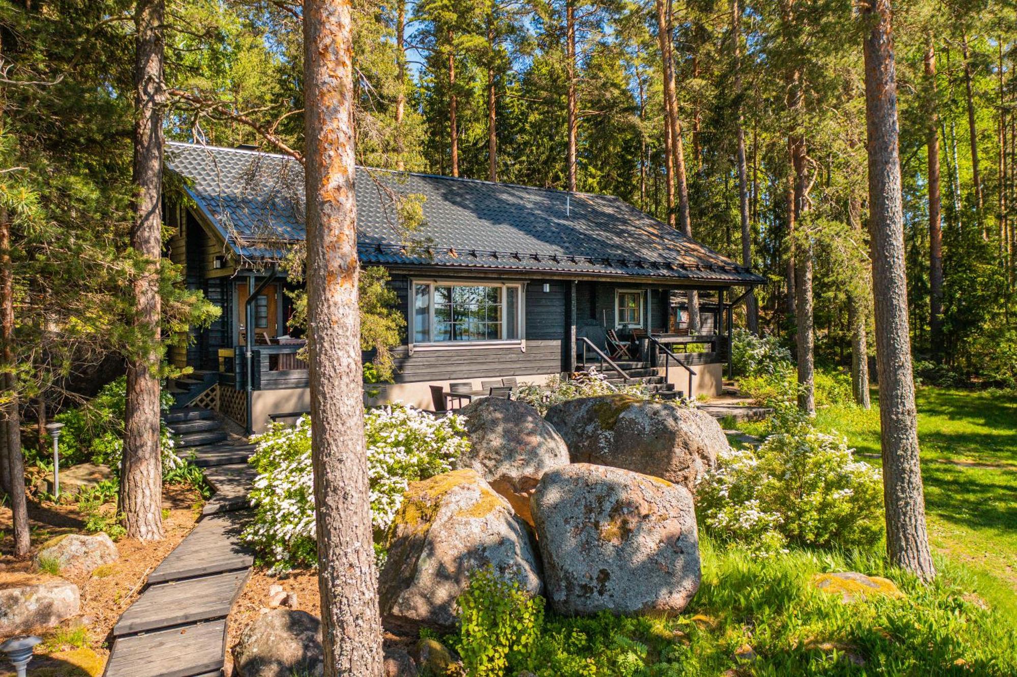 Villa Skitunaes Pyhtaa Екстер'єр фото